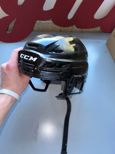 Used Medium CCM Tacks 710 Helmet