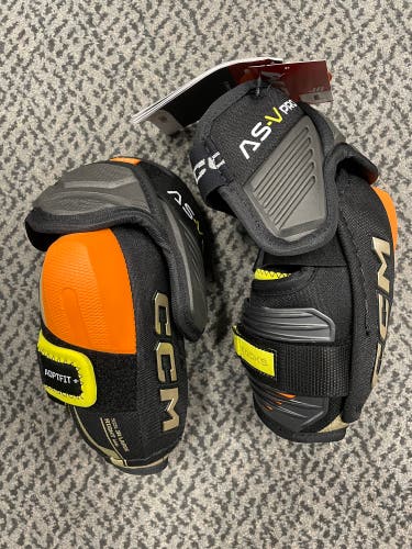 CCM AS-V Pro Junior Large Elbow pads