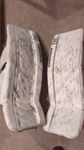 33" + 1.5 Warrior Ritual G4 Goalie Leg Pads