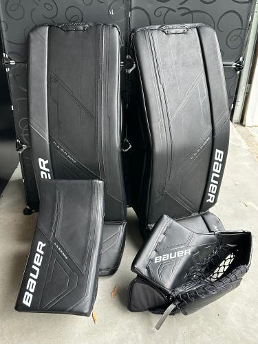 Bauer Supreme M5 Pro Senior Goalie Combo USED 34” Medium