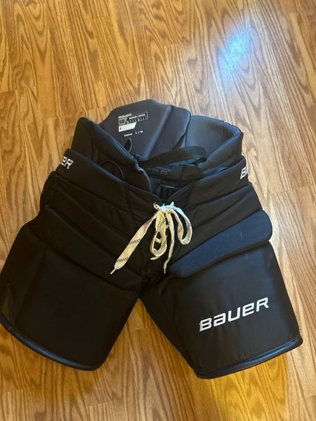 Used Medium Bauer Supreme Pro Hockey Goalie Pants