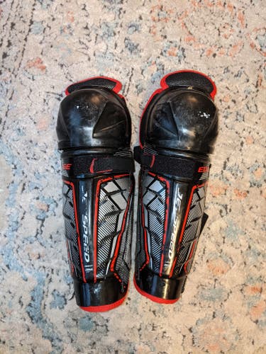 Junior Used CCM Jetspeed Edge 11 inch Shinpads