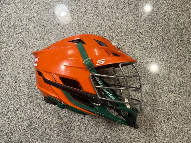 Player's Cascade S Helmet