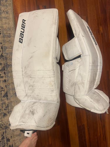 Used 31" Bauer Gsx Goalie Leg Pads