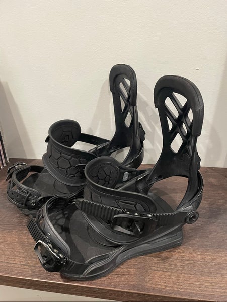 Union Contact Pro Snowboard Bindings | SidelineSwap