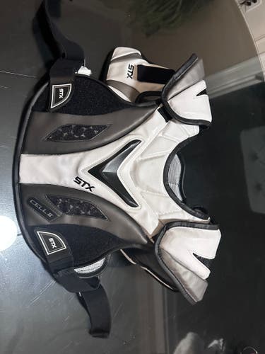 Used Youth Large STX Cell II Shoulder Pads