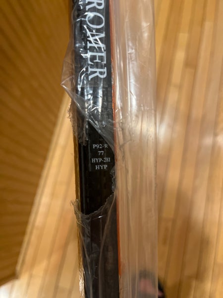 Senior Right Handed P92 Pro Stock Vapor Hyperlite Hockey Stick