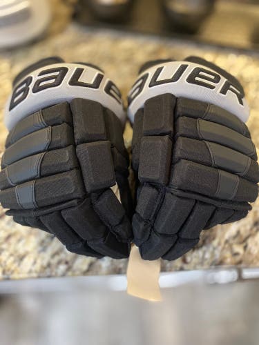 Anze Kopitar Pro Stock NHL Gloves