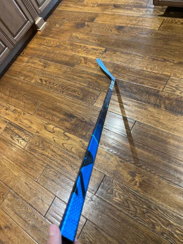 Senior Left Hand P92 Nexus Geo Hockey Stick