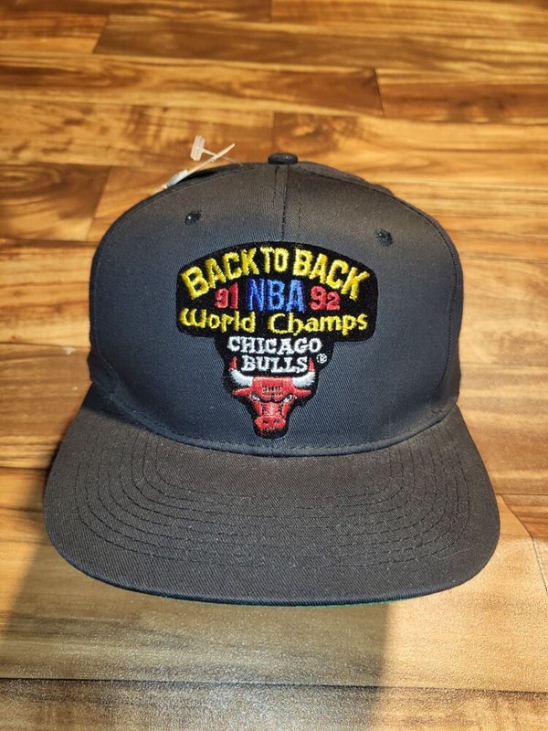 Vintage Chicago Bulls 1996 NBA All-Time Best Record Snapback – Yesterday's  Attic