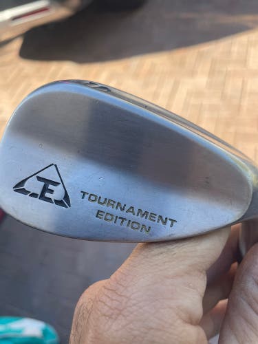 Golf Sand Wedge 56 Deg Tournament Edition In right hand