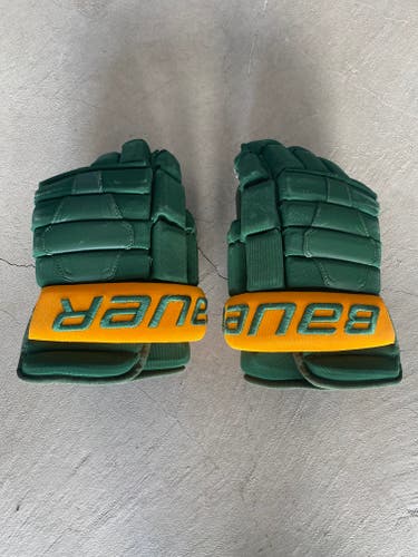 Used Bauer Nexus 2N Gloves 14" Pro Stock
