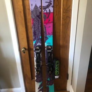 K2 MissDirected 169cm with Marker Baron Bindings and Skins
