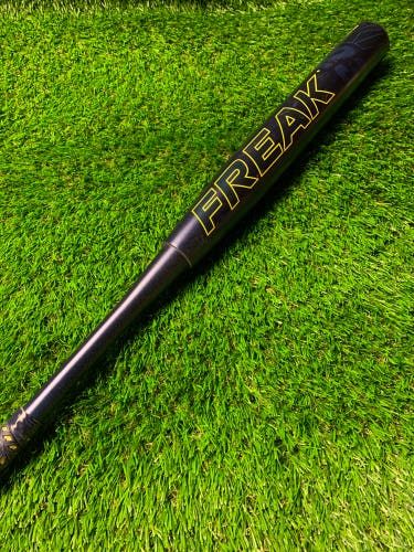 Miken Freak Bat Slowpitch Sofball Bat USA/ASA Used 34 inch 27 oz