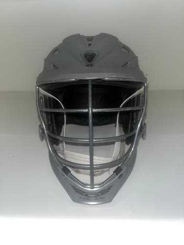 Player's Cascade R Helmet
