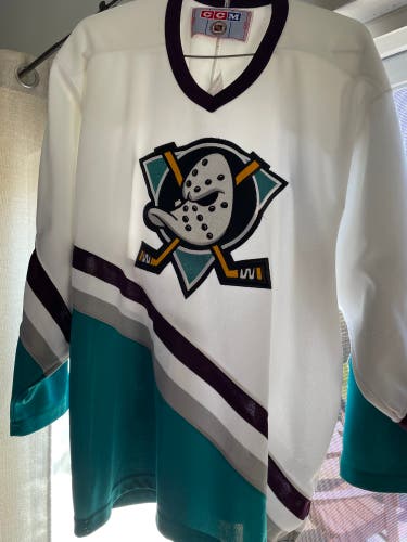 Anaheim Ducks Jersey