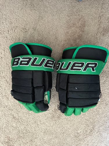 Used Bauer 14" Pro Series Gloves