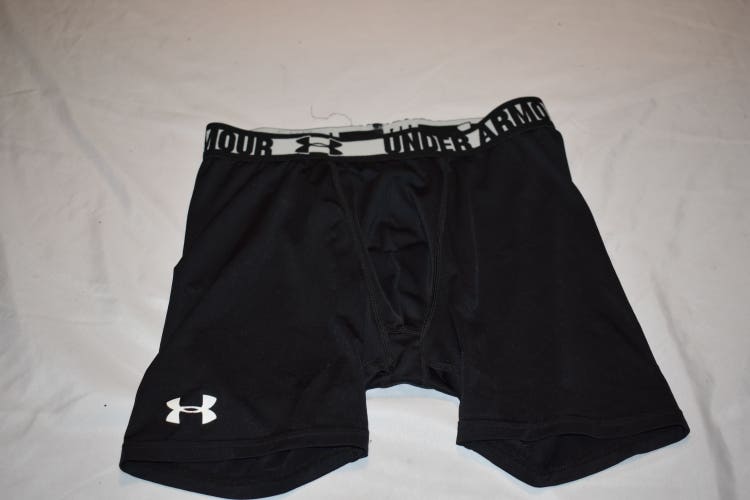 Under Armour Heat Gear Fitted CompressionBase Layer Shorts w/ Cup Pocket, Black, Youth Large