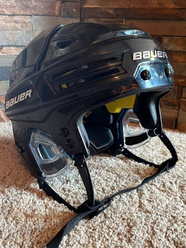 Bauer Re-Act 200 Small Hockey Helmet