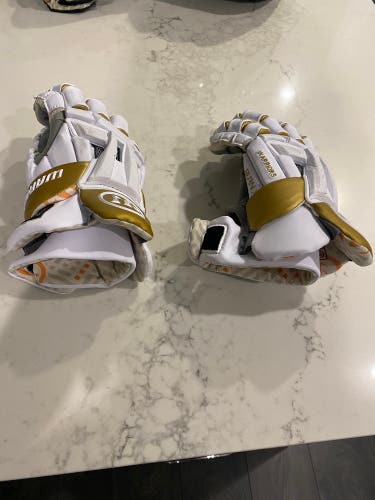 Used Warrior Large Burn XP Lacrosse Gloves