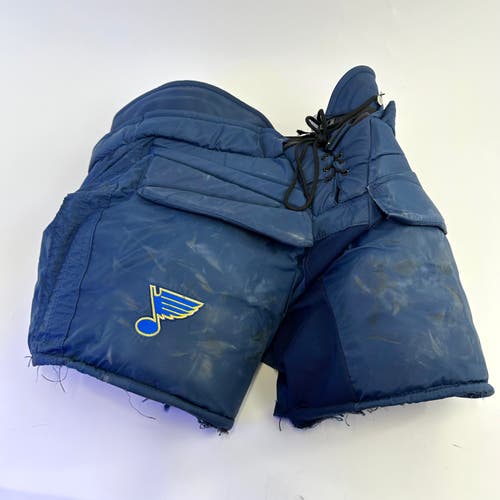Used Navy Blue CCM HPG14A Goalie Pants | STL Blues | Size Fit 3 | A747