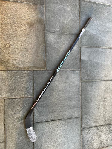 Senior Left Hand Nexus Sync CUSTOM Hockey Stick