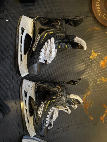 Used Bauer Size 6 Supreme 2S Pro Hockey Skates