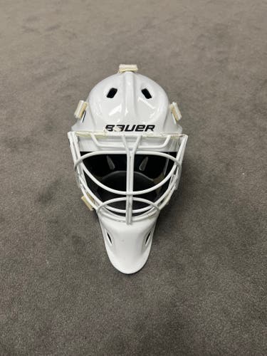 Senior Medium Used Bauer NME One Goalie Mask