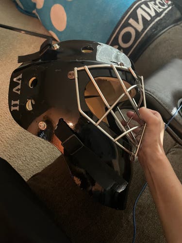 Hockey helmet GOALIE