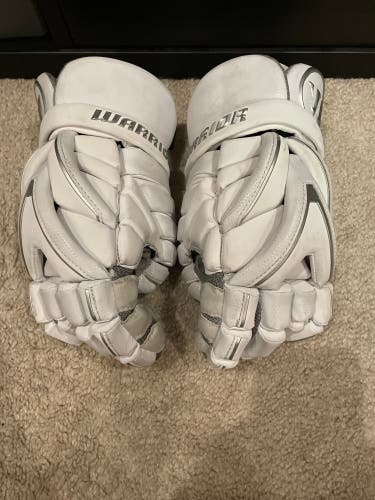 Used Player's Warrior Medium Evo Lacrosse Gloves