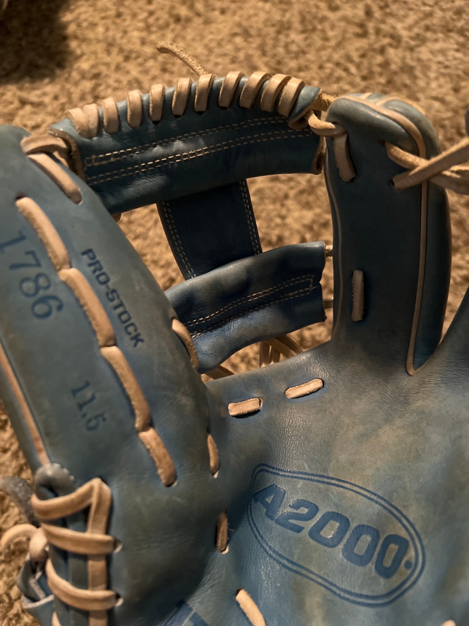 Wilson A2000 11.5 LTM 1786 Autism Speaks Custom Baseball Glove