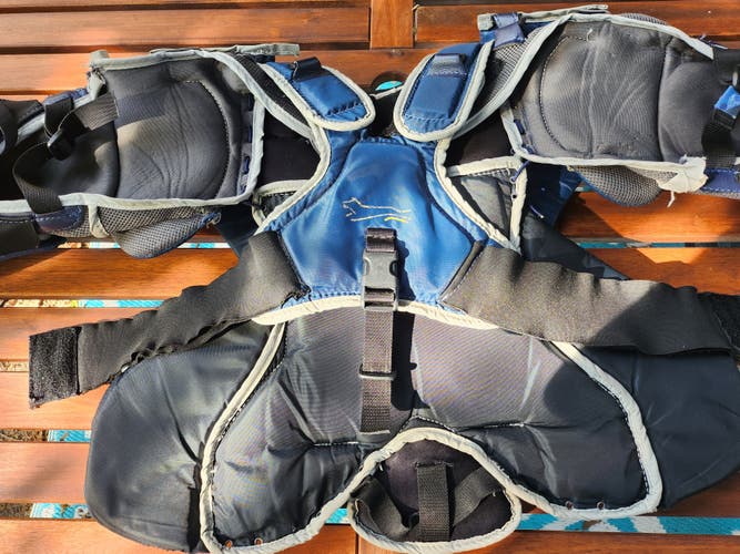 Passau Goalie Chest Protector Sr. Med.