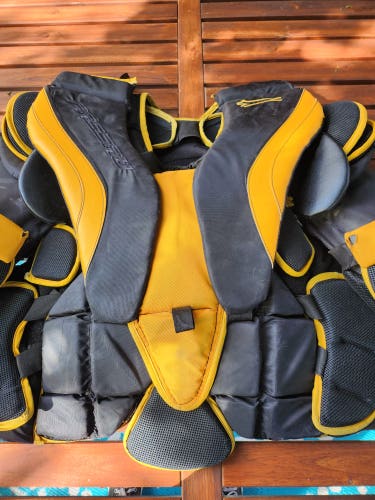 Passau Goalie Chest Protector Sr. XL.