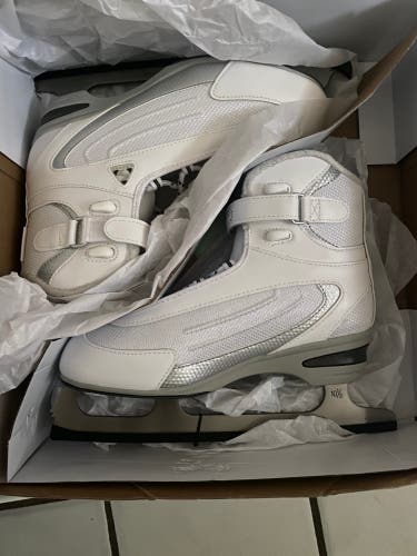 Jackson Softec Classic ST 2300 Women’s Ice Skates
