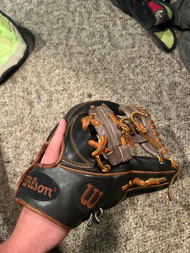 Used Infield 11.5" A2K Baseball Glove