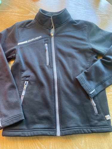 Bauer youth medium full zip black jacket.