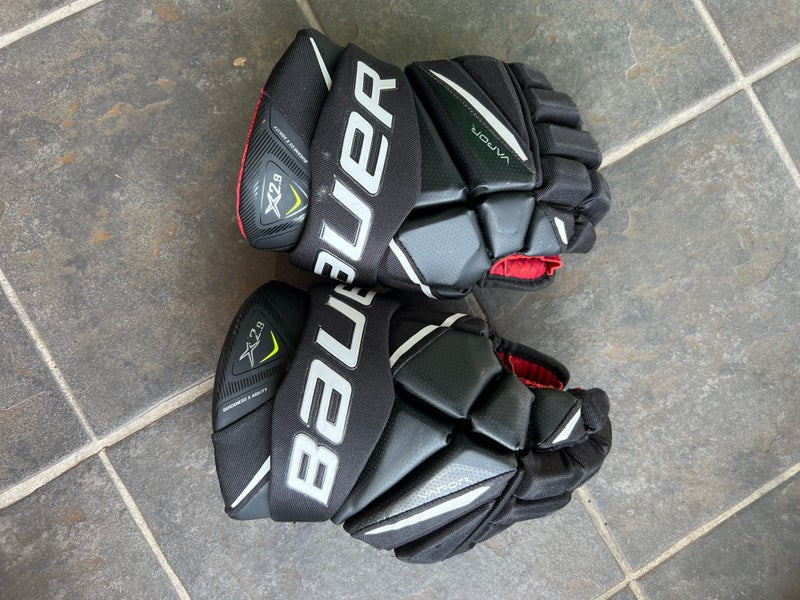 Used Bauer Vapor X2.9 Gloves 14"