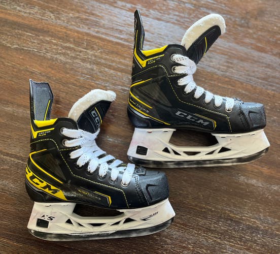 CCM Tacks Vector Plus Hockey Skates - Junior - 1.0