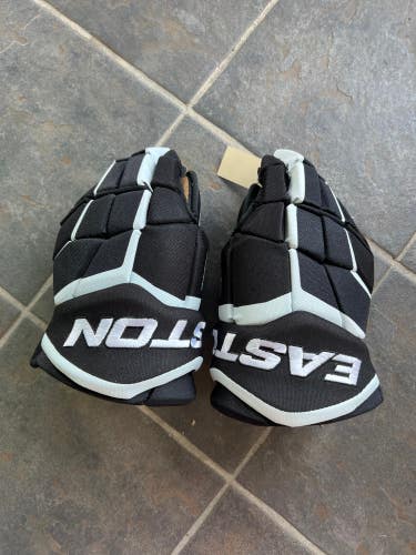 Used Easton Stealth C7.0 Gloves 13"