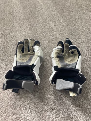 Used Player's Epoch 12" ID Lacrosse Gloves