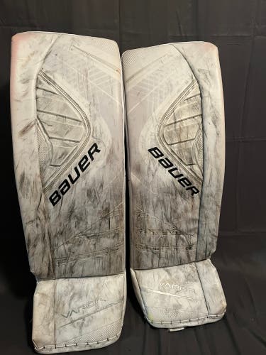 XL Bauer Vapor X900 Goalie Leg Pads