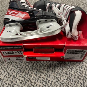 CCM Youth Jetspeed FT485 regular width skate