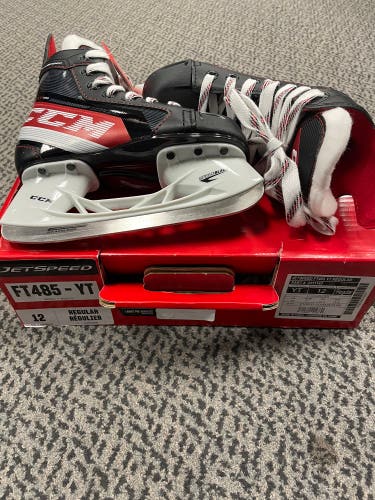 CCM Youth Size 12 Jetspeed FT485 regular width skate