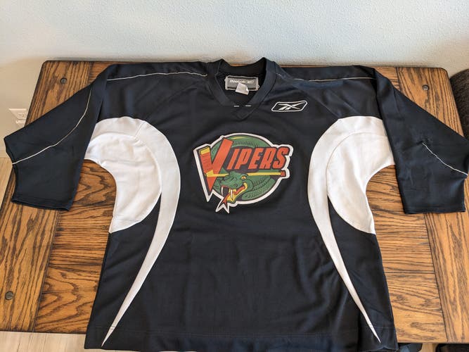 Detroit Vipers #14 Used XL Men's Reebok Jersey