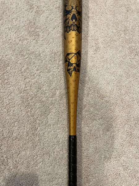 BBCOR Certified Alloy (-3) 28 oz 31" Voodoo One Gold Bat