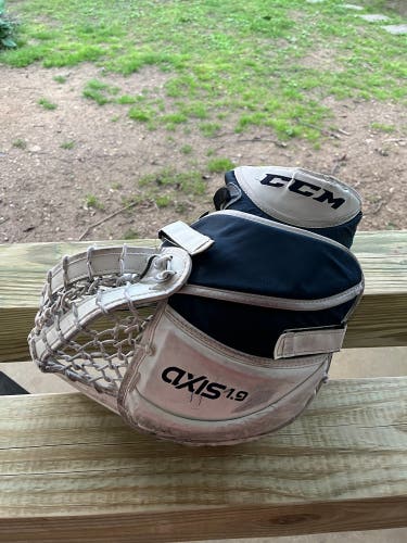 Used Regular  Axis 1.9