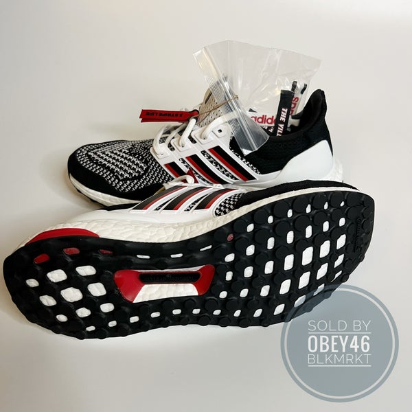 adidas White/Black Louisville Cardinals Ultraboost 21 Running Shoe