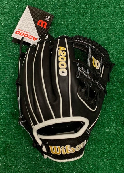 Wilson A2000 1786 SuperSkin 11.5 Infield Baseball Glove - WBW100396115 |  SidelineSwap