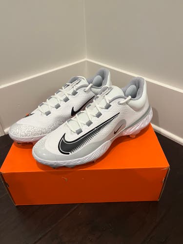 New Size 13 (Women's 14) Low Top Nike alpha huarache elite 4