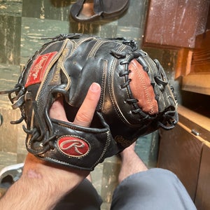 Used 2014 Right Hand Throw Catcher's Baseball Glove 34"